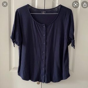 Loft outlet tie sleeve button down tee